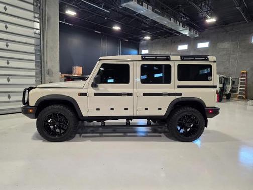 2025 INEOS Grenadier AWD