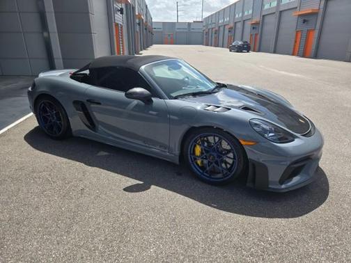 2025 Porsche 718 Spyder RS