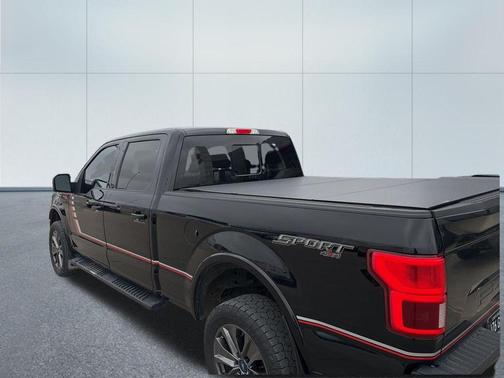 SHADOW BLACK 2018 Ford F-150 Lariat