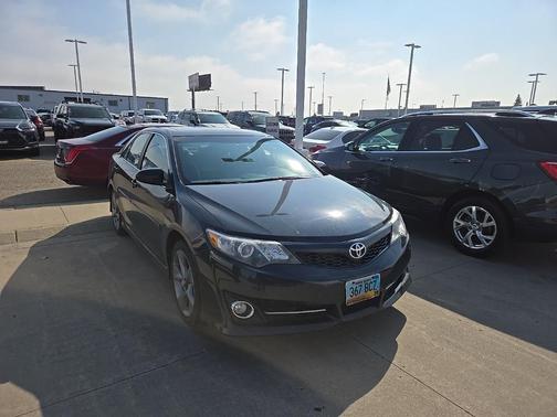 2014 Toyota Camry SE Sport