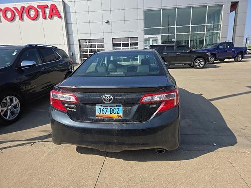 2014 Toyota Camry SE Sport