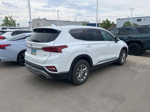 Quartz White 2020 Hyundai SANTA FE SEL 2.4