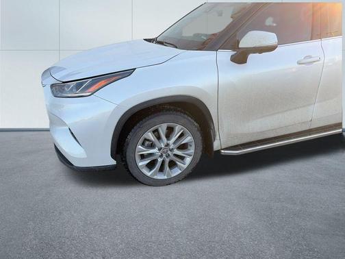 2024 Toyota Highlander Limited