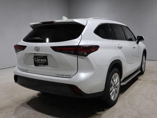 2024 Toyota Highlander Limited