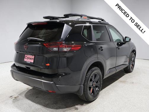 2025 Nissan Rogue Rock Creek