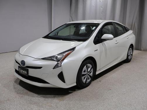 Blizzard Pearl 2018 Toyota Prius Two