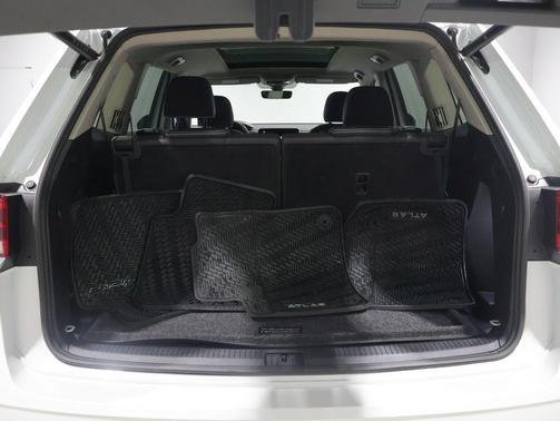 2025 Volkswagen Atlas 2.0T SEL Premium R-Line 4MOTION