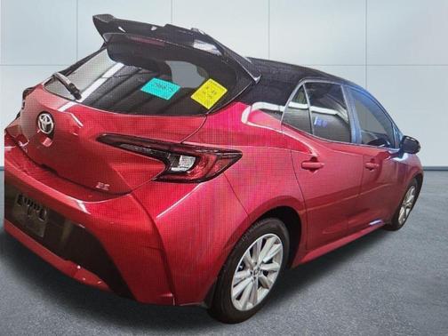 Finish Line Red/Midnight Black Metallic 2023 Toyota Corolla SE
