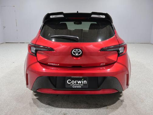 Finish Line Red/Midnight Black Metallic 2023 Toyota Corolla SE