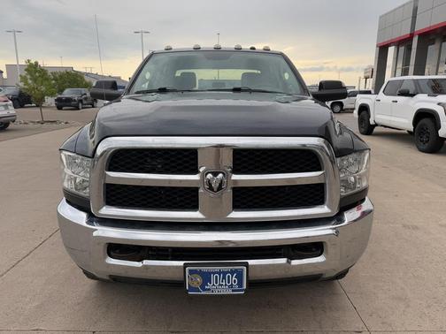 2018 RAM 2500 Tradesman Crew Cab 4x4 6'4' Box