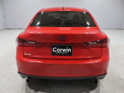 2016 Lexus IS 300 Base