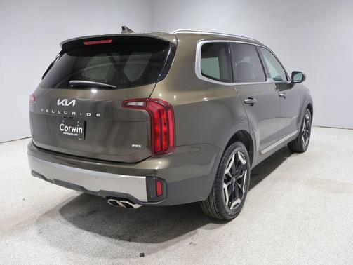 Dark Moss 2025 Kia Telluride S