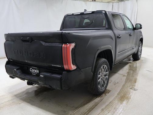 2025 Toyota Tundra Hybrid Platinum