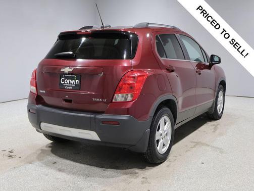 Red 2015 Chevrolet Trax LT