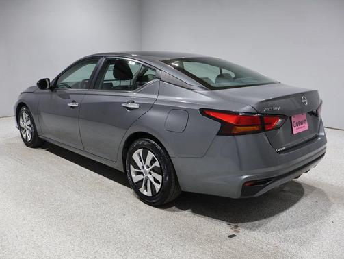 2024 Nissan Altima S FWD