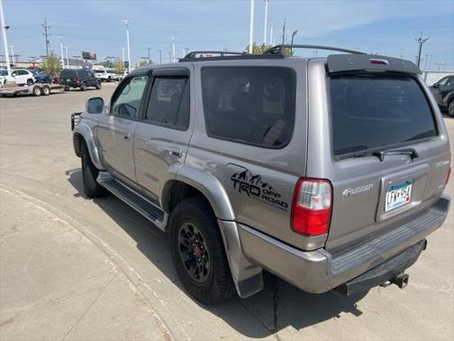 2002 Toyota 4Runner SR5