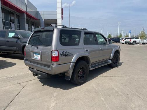 2002 Toyota 4Runner SR5