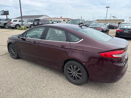 BURGUNDY VELVET 2017 Ford Fusion S