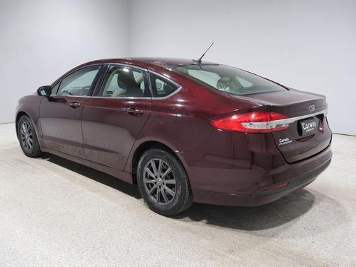 BURGUNDY VELVET 2017 Ford Fusion S