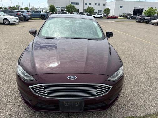 BURGUNDY VELVET 2017 Ford Fusion S