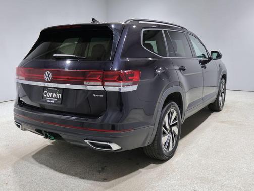 2025 Volkswagen Atlas 2.0T SE w/Technology 4MOTION