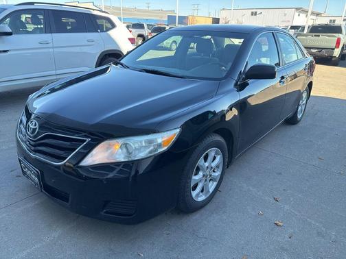 2010 Toyota Camry LE
