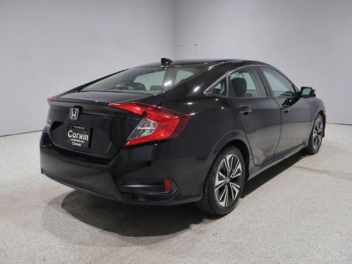 Black 2017 Honda Civic EX-T