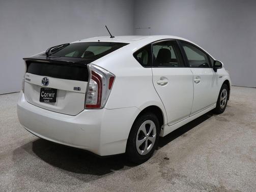 2013 Toyota Prius Two