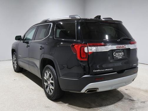 2023 GMC Acadia AWD SLE