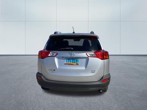Classic Silver Metallic 2014 Toyota RAV4 XLE