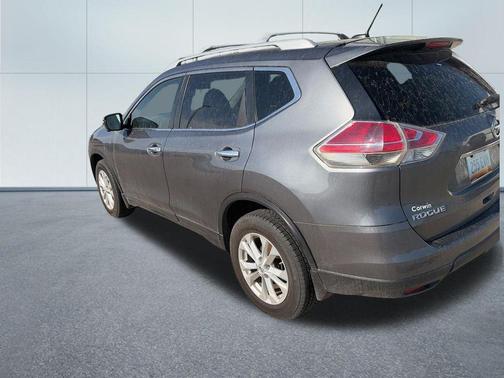 Gun Metallic 2016 Nissan Rogue SV