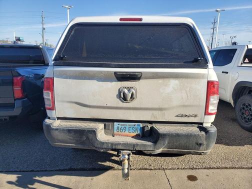 Bright White Clearcoat 2022 RAM 2500 Tradesman Crew Cab 4x4 8' Box