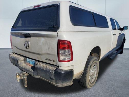 Bright White Clearcoat 2022 RAM 2500 Tradesman Crew Cab 4x4 8' Box