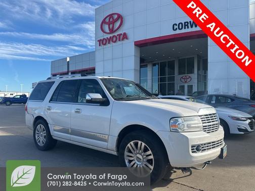 2014 Lincoln Navigator Base