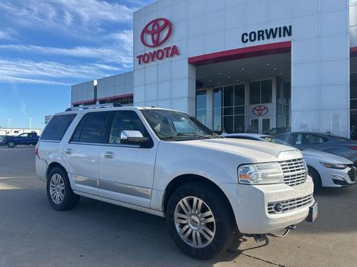 2014 Lincoln Navigator Base