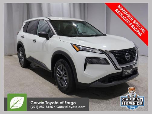 Glacier White 2022 Nissan Rogue S