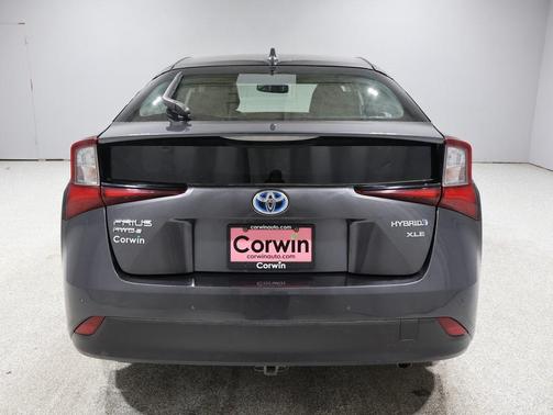 2022 Toyota Prius XLE