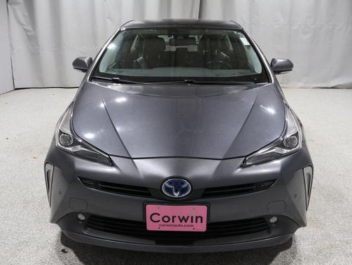 2022 Toyota Prius XLE