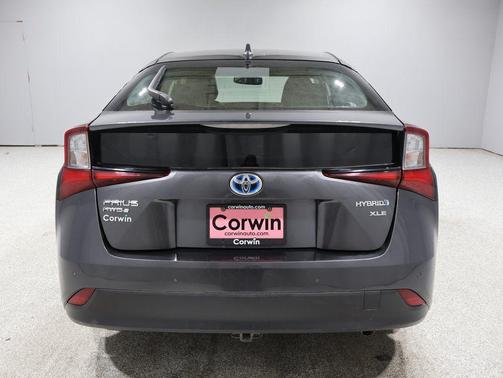 2022 Toyota Prius XLE