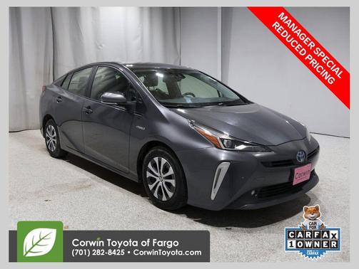 2022 Toyota Prius XLE