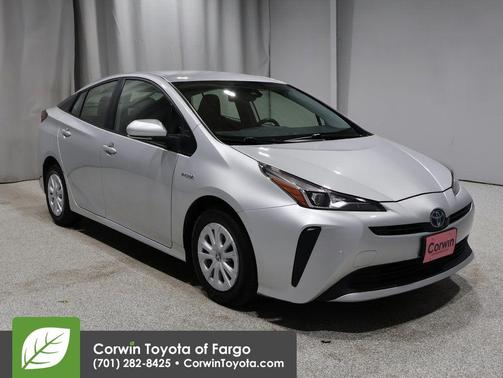 2021 Toyota Prius LE
