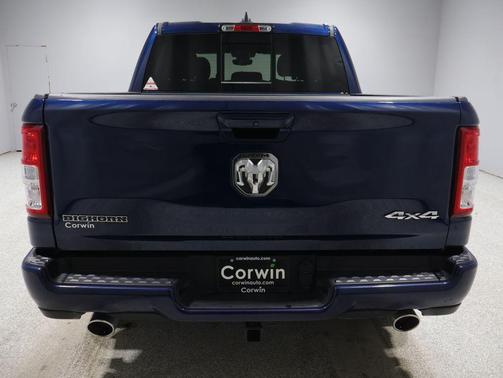Patriot Blue Pearlcoat 2023 RAM 1500 Big Horn/Lone Star