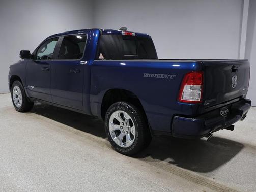 Patriot Blue Pearlcoat 2023 RAM 1500 Big Horn/Lone Star