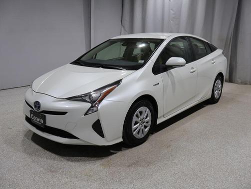 2017 Toyota Prius Two