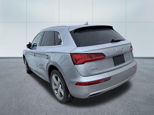 2020 Audi Q5 45 Premium