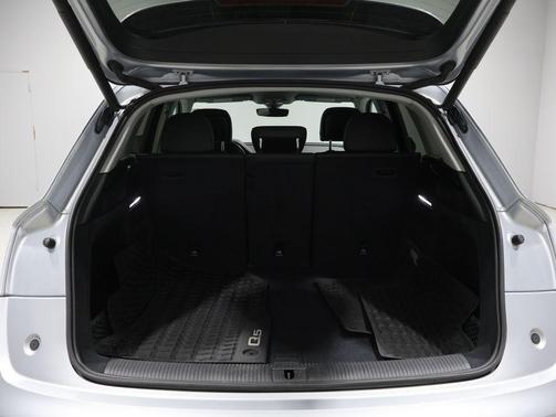 2020 Audi Q5 45 Premium