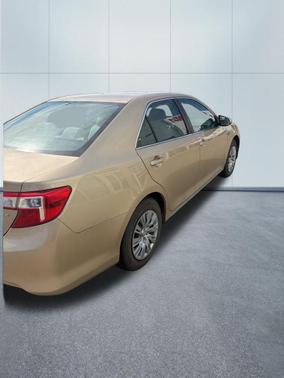 Sandy Beach Metallic 2012 Toyota Camry LE
