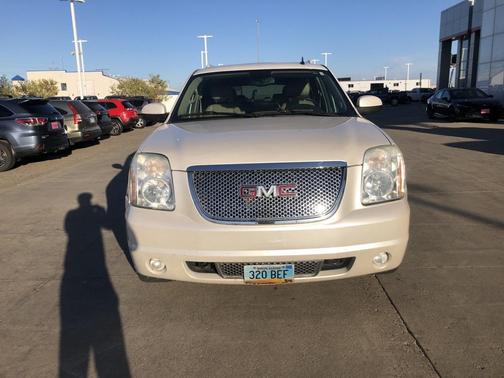 2011 GMC Yukon XL Denali
