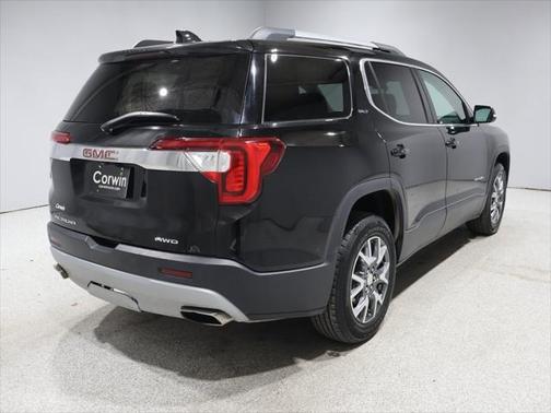 2023 GMC Acadia AWD SLT