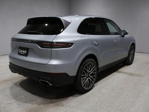2022 Porsche Cayenne Cayenne